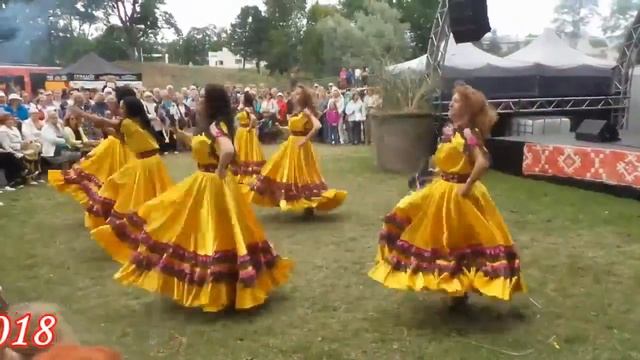 Цыганский танец с бубнами -Dance Hayat смотреть онлайн