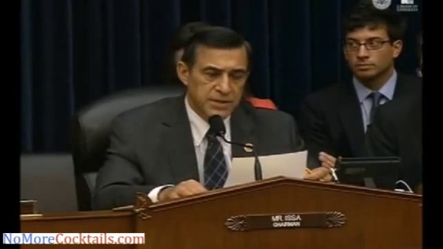 Darrell Issa threatens to hold EPA Head Gina McCarthy in contempt for failing to turn over document смотреть онлайн