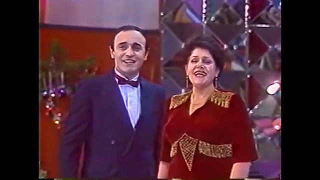 Artashes Avetyan And Lola Khomyants - Siro Masin Chkhosenq (Armenian Song)