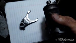 Ремонт копирного вала и вилки КПП спортбайка HONDA