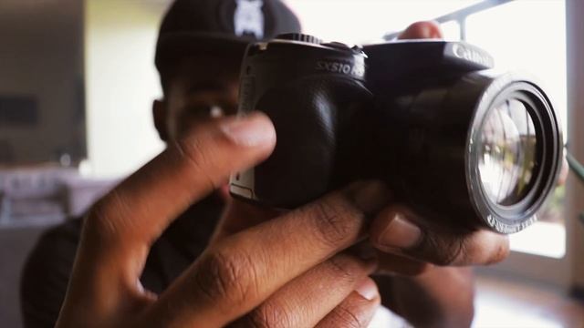 My MUST-HAVE Camera Gear List - 2019 смотреть онлайн