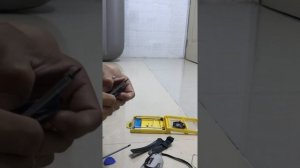 How to change the battery of Huawei watch 2