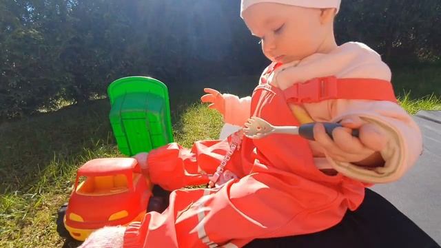 Влог: День с нами ? Готовим суп ? Уборка в саду ?