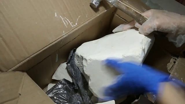 Колка мела Акбулак. Большая глыба. Благородный мел без примесей. смотреть онлайн