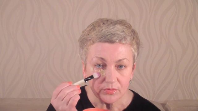 Как Избавиться от Кругов и Отеков под Глазами - Яблочная Маска для Лица Видео смотреть онлайн