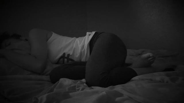 Restless Nights смотреть онлайн