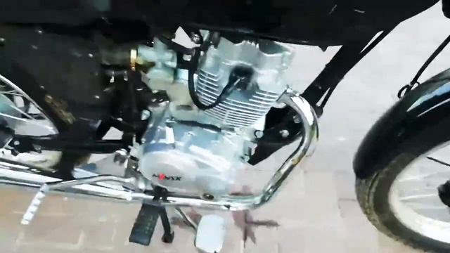 ЗАМЕНА МАСЛА НА МОТОЦИКЛЕ M1NSK D4 125 |ОБКАТКА НА 300 КМ смотреть онлайн