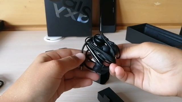 РАСПАКОВКА SAMSUNG GALAXY NOTE 20 ULTRA + наушники Buds Live | Самсунг галакси нот 20 ультра смотреть онлайн