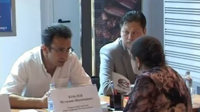 В Ростовском аэропорту прошла акция "Час пассажира" смотреть онлайн