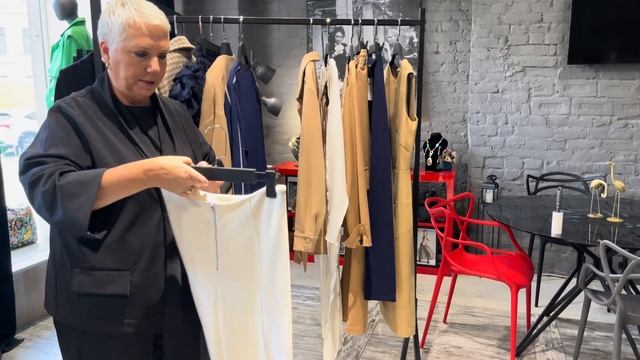 Обзор новинок на осень. С чем носить бежевый, чтобы не было скучно) смотреть онлайн