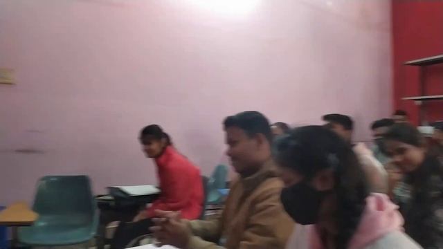छात्र / छात्राओं के द्वारा "Use of Digital Tools in Today 's World " topic पर अपने विचार रखे गए смотреть онлайн