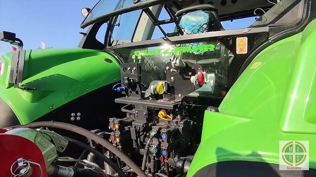 ОБЗОР. Курская коренская ярмарка 2021. Анатолий. Deutz Fahr. Трактор Agroton 6205 смотреть онлайн
