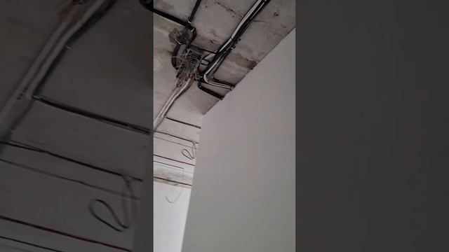 ГИПСОКАРТОНЩИКИ ОПЯТЬ БЕДОКУРЯТ ?