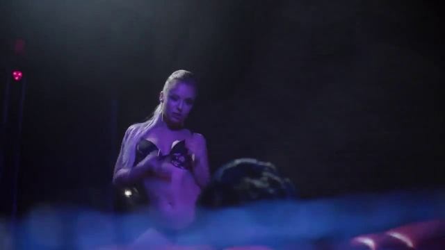 FRAULES. Twerk. Jason Derulo - Wiggle смотреть онлайн