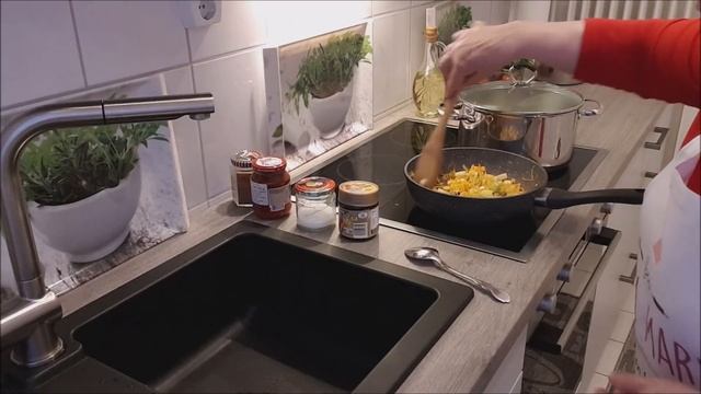 Вкусный Наваристый Овощной супчик для холодных дней! смотреть онлайн