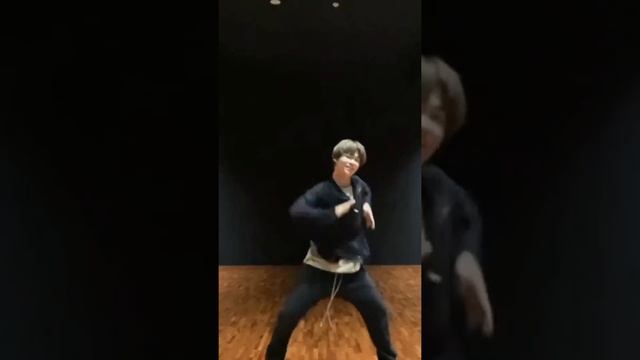 #210814 ENHYPEN : Ni-Ki dancing IDEA by SHINEE TAEMIN смотреть онлайн