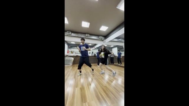Lords Of Dance - Icecube (Farid Uma) смотреть онлайн
