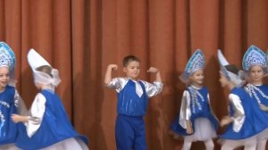 Танец «Потолок ледяной»