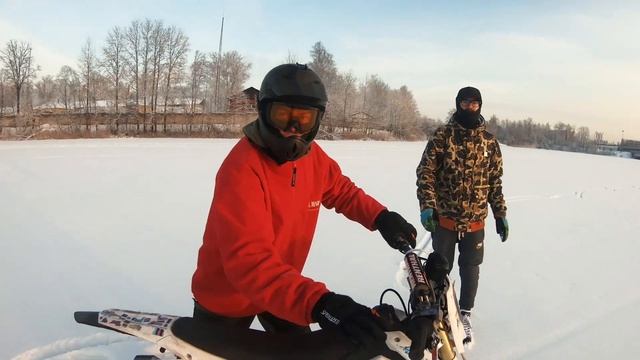 Катаем по льду! Шиповка Мото и Вело резины за копейки смотреть онлайн