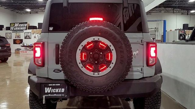 2022 Ford Bronco Oracle Lighting Install - Grille Letters & Spare Tire Brake Light Ring смотреть онлайн