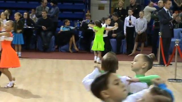 Дети 1 Е+Д. Финал. Квикстеп. смотреть онлайн