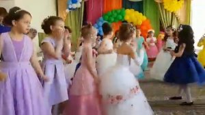 А я не хочу по расчёту, а я по любви хочу