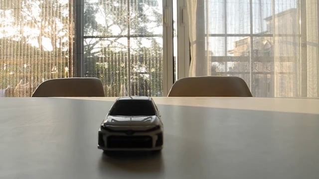 TOMICA TOYOTA PRIUS PHV GR SPORT 介紹 смотреть онлайн
