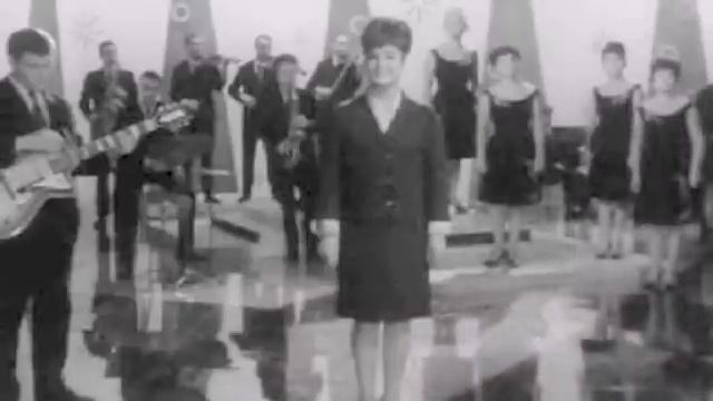 Мария Лукач - Разрешите пригласить смотреть онлайн