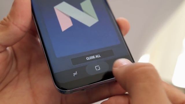 Samsung Galaxy S8 First Look! смотреть онлайн