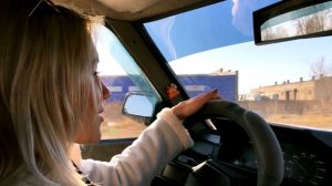 #ДевушкаМосквичеводка - АЗЛК 2141 (Москвич 2141)