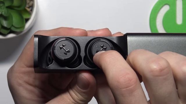 JBL Under Armour Flash | Как сбросить все настройки JBL Under Armour Flash смотреть онлайн
