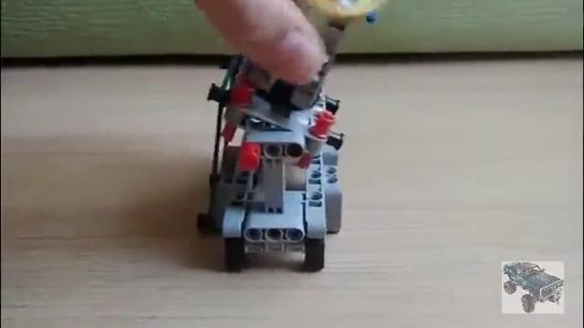 Телефонный держатель для съёмки из Лего Техник смотреть онлайн