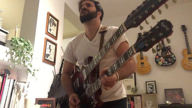 Looping around with a Epi Double Neck смотреть онлайн