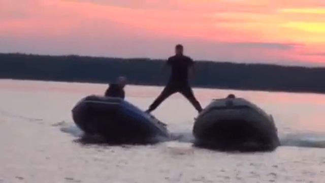 Оригинальное поздравление с наступающим! Рыбаки оценят :) смотреть онлайн