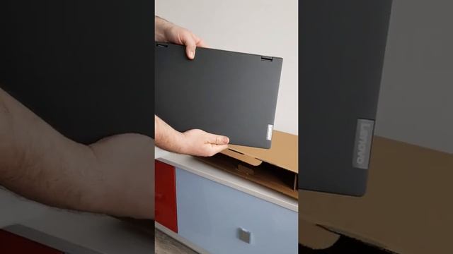Распаковка Lenovo IdeaPad C340 15IWL смотреть онлайн