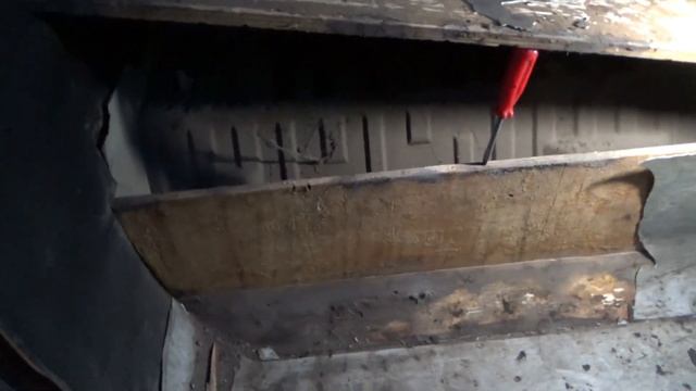 Кузовні роботи VW T3 - Сюрпризи під обліцовками смотреть онлайн