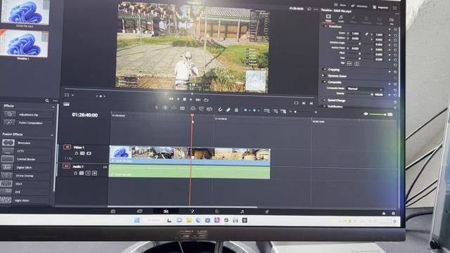 CPU 13900K vs M2 Video Editing Timeline Performance смотреть онлайн