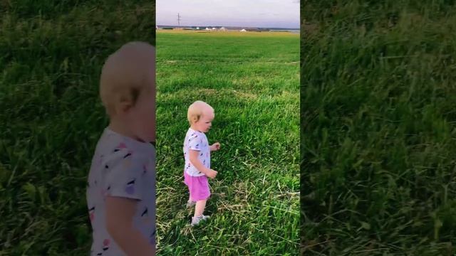 #природа #лето #дети #хорошовдеревне #свежийвоздух #прогулки #nature #naturelovers #kids #mygirl смотреть онлайн