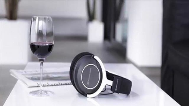 Beyerdynamic has announced the launch of a new Amiron Wireless headset adapts to your hearing. смотреть онлайн