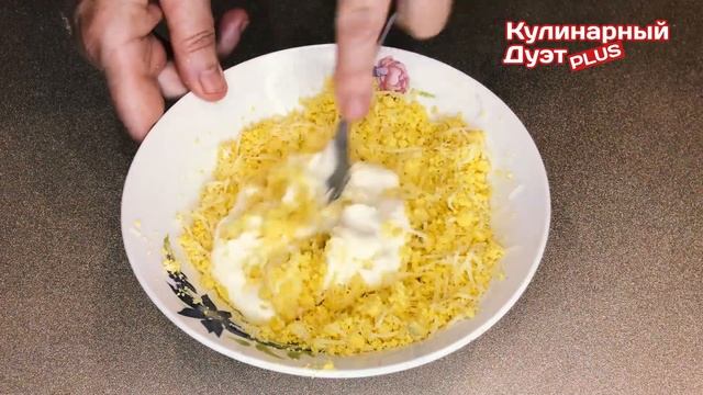 Куда уж проще? Закуска из яиц. Фаршированные яйца с сыром на Праздничный Стол. смотреть онлайн