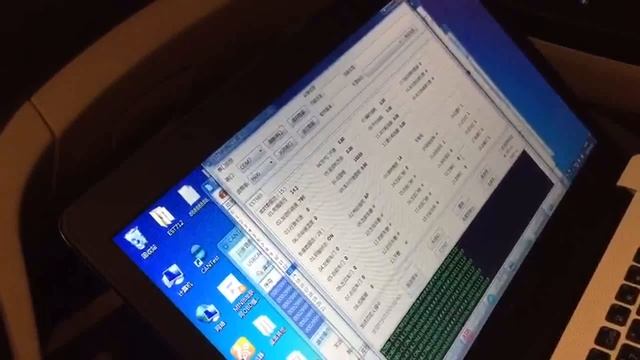 Four - door rear box information CAN bus data acquisition смотреть онлайн