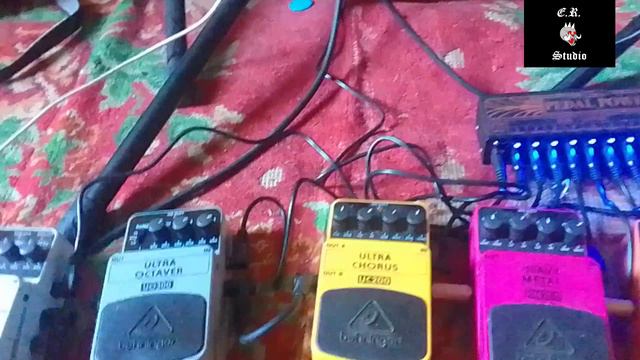Behringer Pedal Ultra Chorus & Ultra Octaver смотреть онлайн
