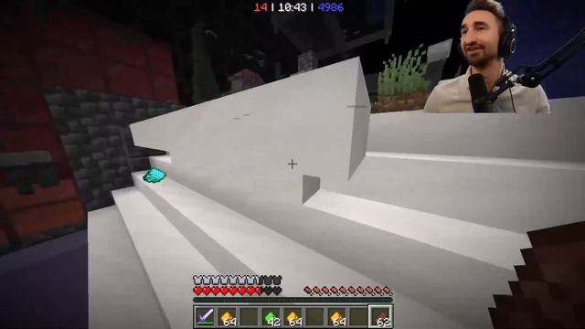 Spawning 321,932 Monsters In Minecraft Monster Factory смотреть онлайн