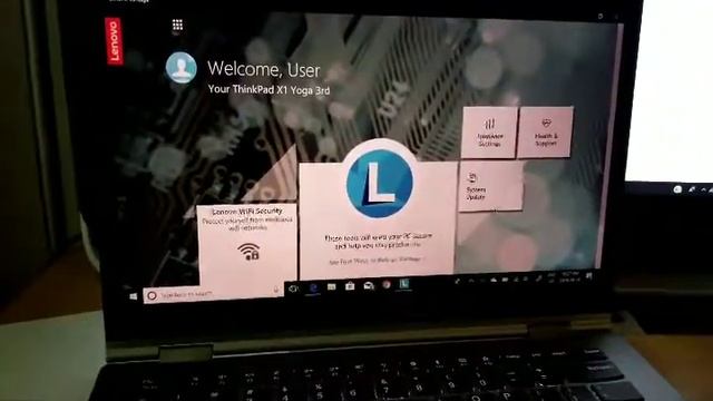 Lenovo Thinkpad X1 Yoga 3rd Gen Screen Problem смотреть онлайн