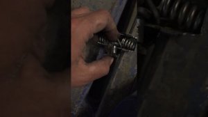 Ремонт или замена ограничителя двери на Королле 2006-1012. Что выбрать?