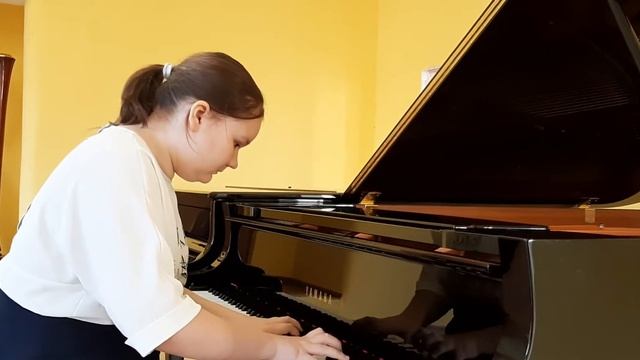 Ефремова Софья, 12 лет. Э. Григ. Шествие гномов. смотреть онлайн