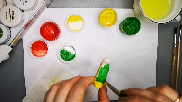 Красим поделку из солёного теста "Цветная улитка" смотреть онлайн