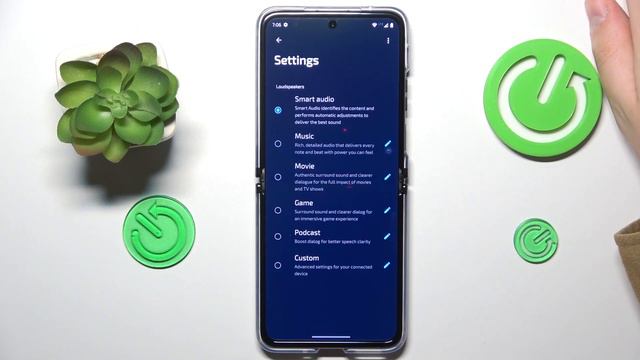How to Activate the Dolby Atmos Feature on a MOTOROLA Razr 40 Ultra смотреть онлайн