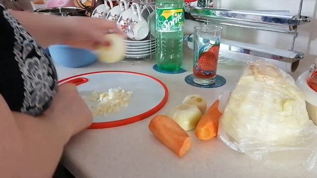 Борщ и плов по  деревенски.