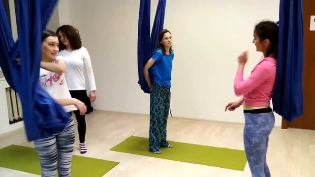 Йога в гамаках антигравити (antigravity) Алена Матвейцева